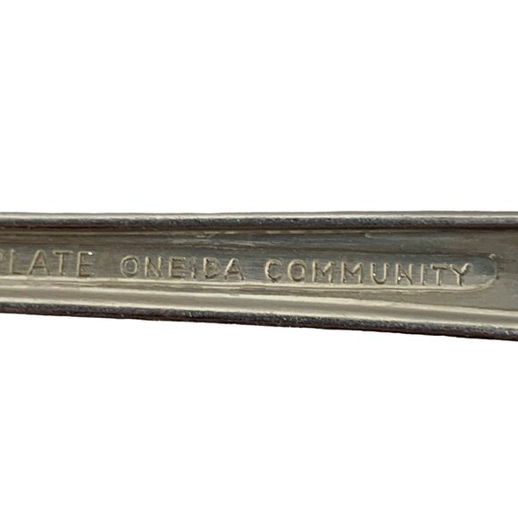 VTG 50's Oneida Tudor Plate Silver TableSpoons Bridal Wreath Set Of 8 7495 - Picture 4 of 5